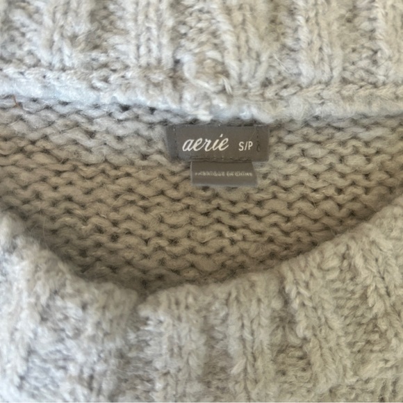 Gray Aerie sweater - Picture 2 of 4